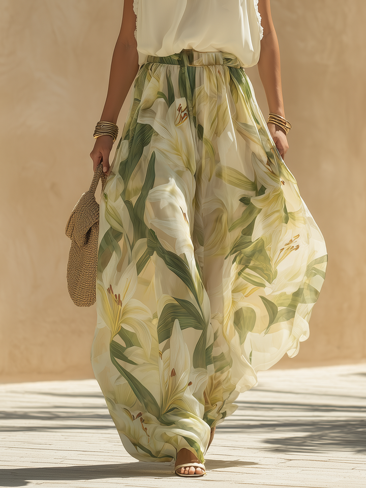 Lysandra | Elegante Completo Fluido Stampato con Motivo di Gigli