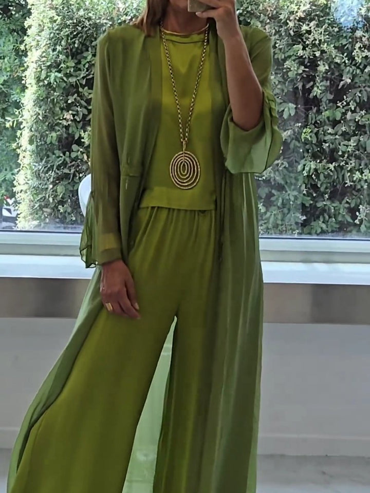Lindsy - Completo Elegante e Confortevole